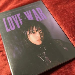 Yena 1st Single Album Love War Album - Limited Edition version